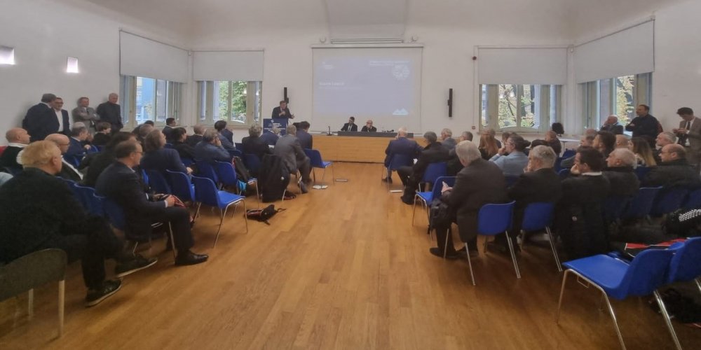 RISORSE E REGOLE PER UNO SVILUPPO INNOVATIVO E SOSTENIBILE DELLE COOPERATIVE DI TRASPORTI E LOGISTICA DI LEGACOOP